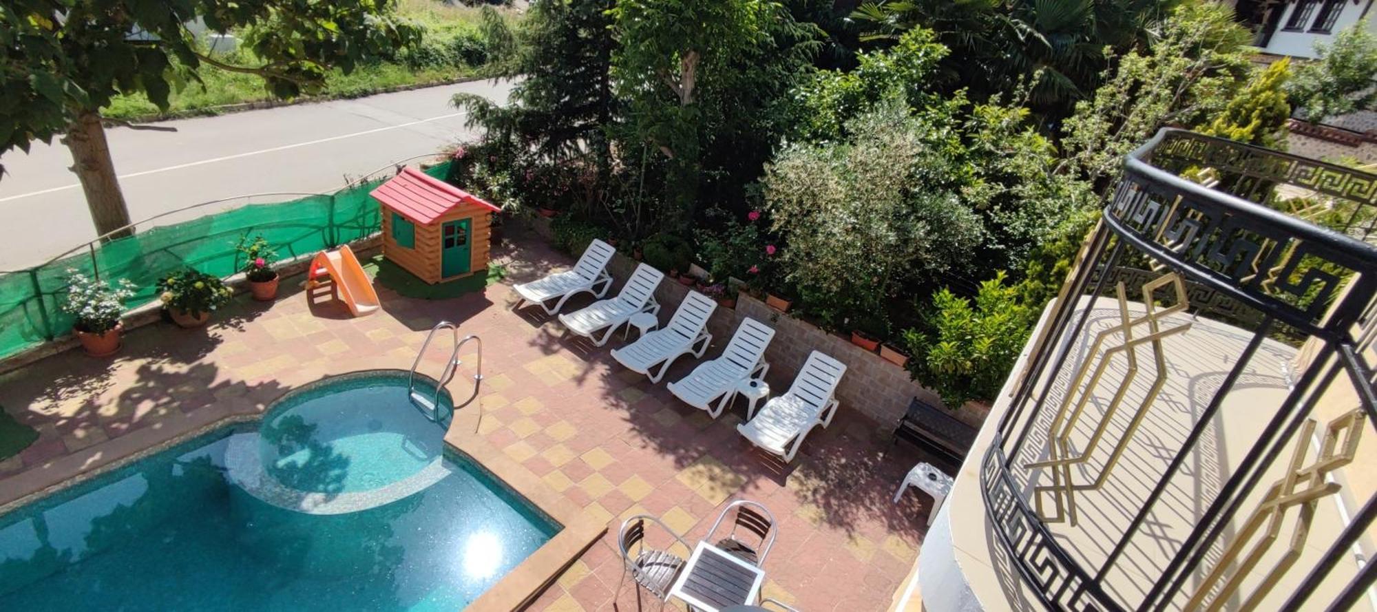 Family Hotel Mimosa Tsarevo Esterno foto
